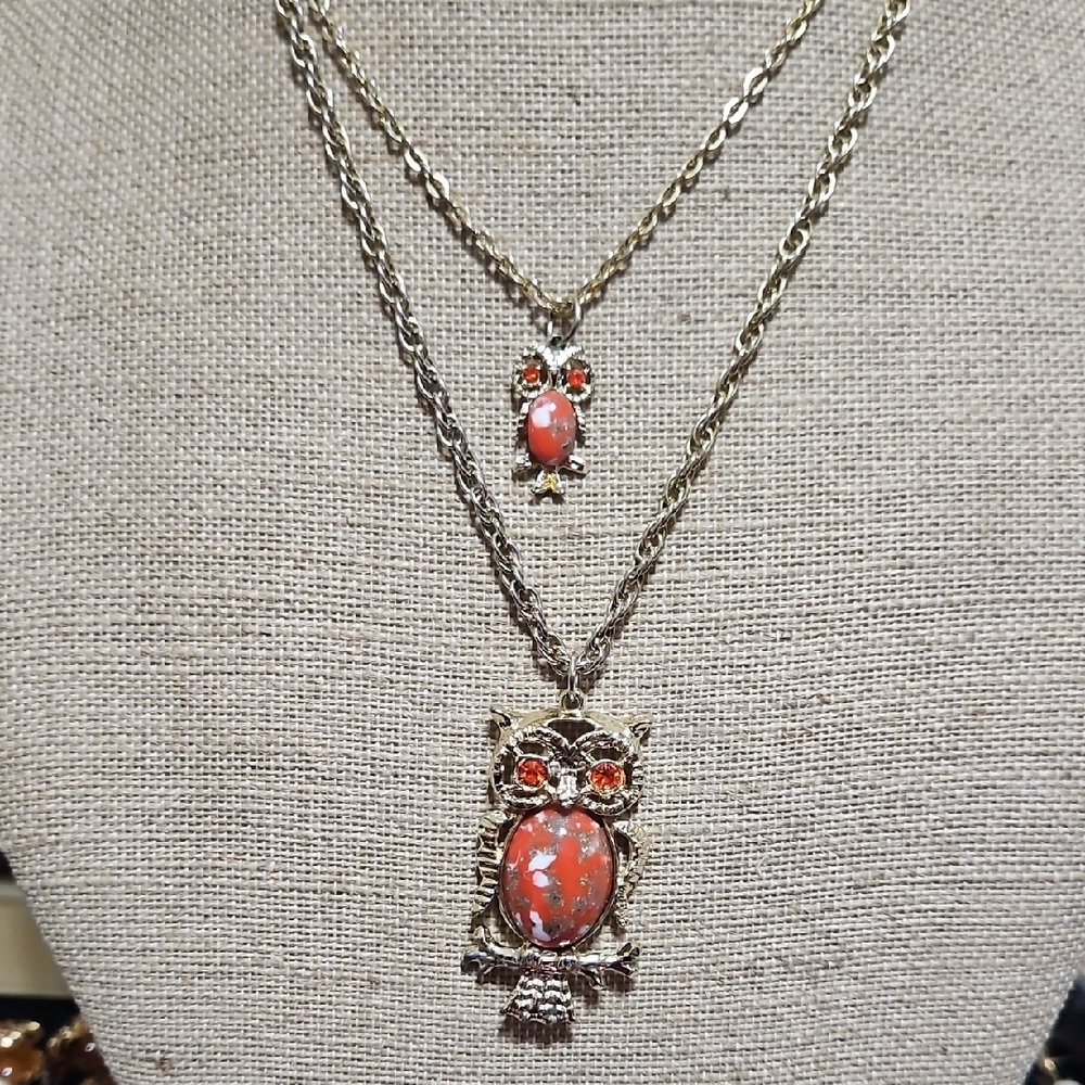 Elegant Silver and Red Owl Pendant Necklace